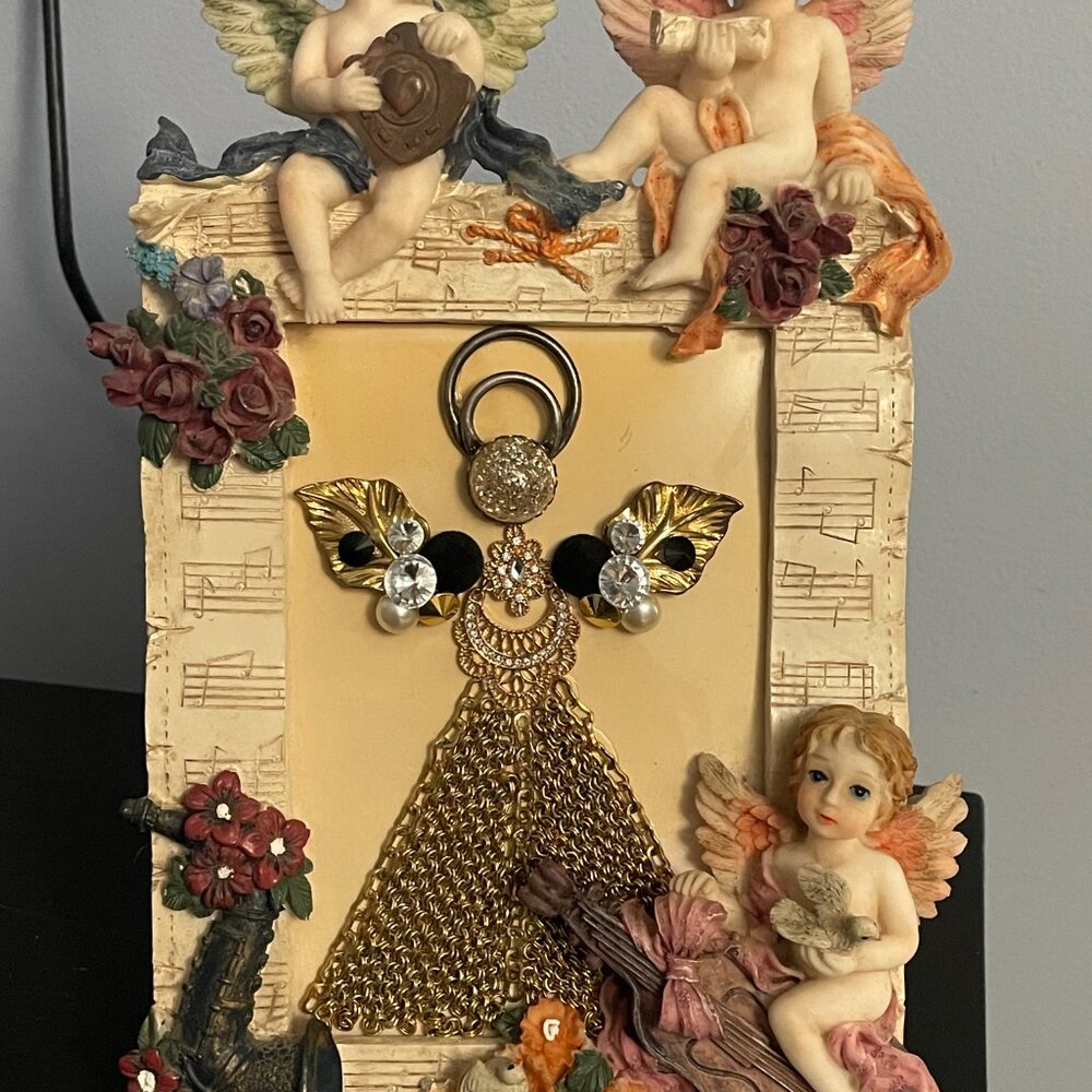 vintage frame NEW jewelry art angel framed